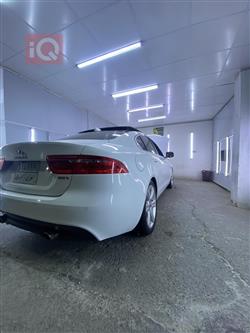جاكوار XE